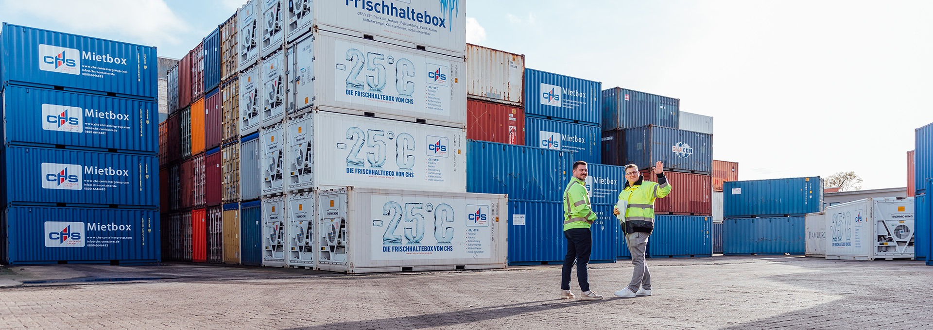 https://chs-containergroup.com/de/wp-content/uploads/sites/2/2024/09/Azubi-Depot-1920x680-1.jpg