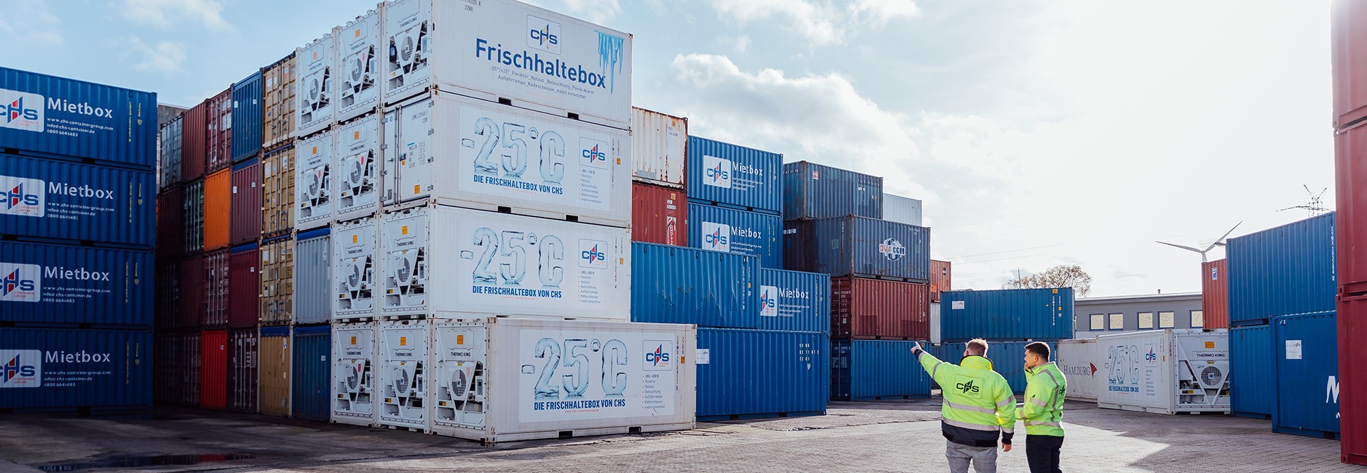 https://chs-containergroup.com/de/wp-content/uploads/sites/2/2024/09/CHS-Containerhof.jpg