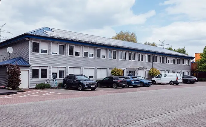 Firmenhauptsitz in der Tillmannstraße 19 in Bremen von Außen