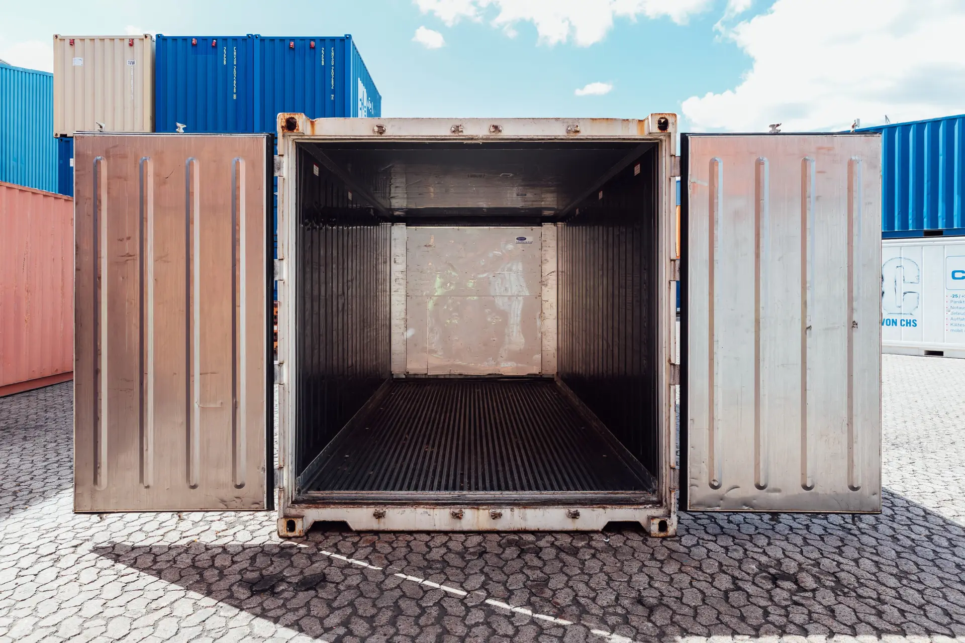 20ft Used Refrigerated Containers For Sale - Image 4